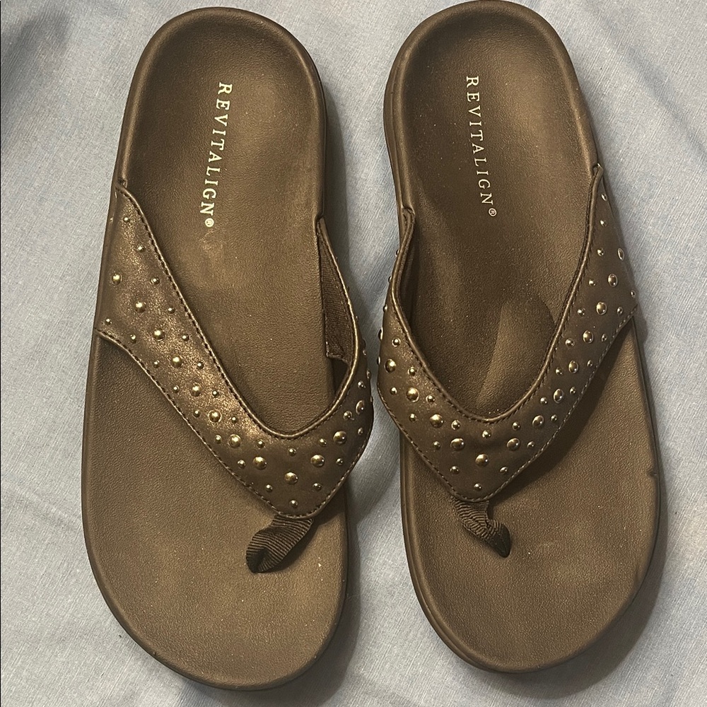 REVITALIGN Brown Studded Thong Sandals